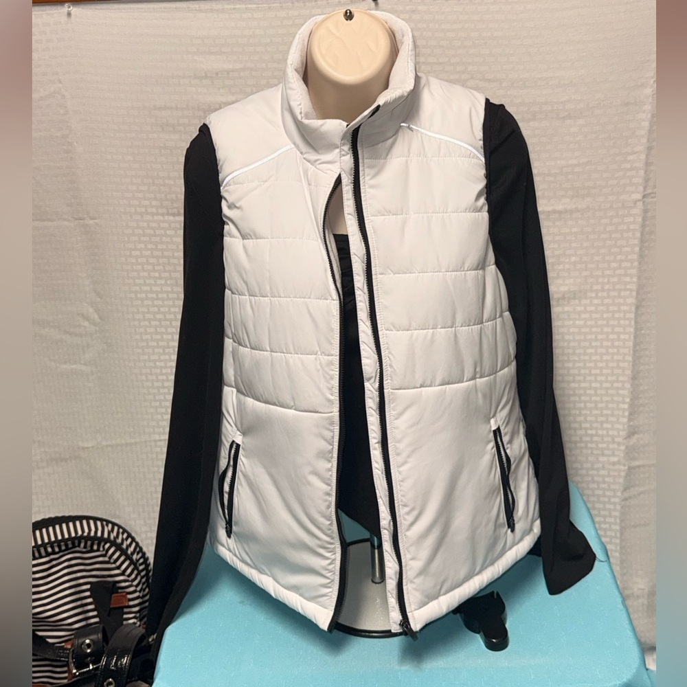 Asics Women's White and Black Vest